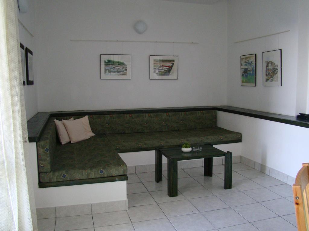 Apartments Sanda Murter Ruang foto
