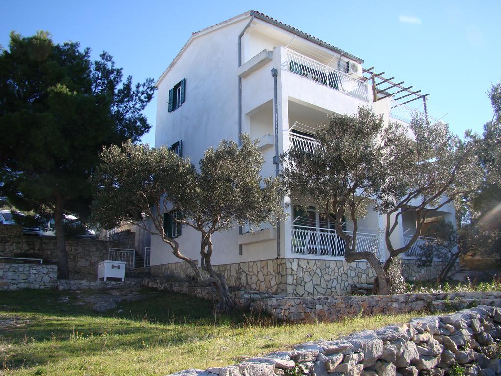 Apartments Sanda Murter Bagian luar foto