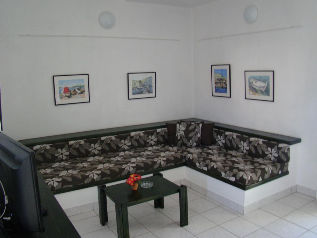 Apartments Sanda Murter Ruang foto